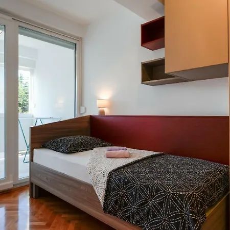 Donatus - Modern Apartment Near The Bridge/Centre Zadar Exterior photo