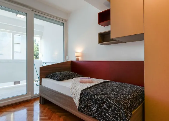 Donatus - Modern Apartment Near The Bridge/Centre